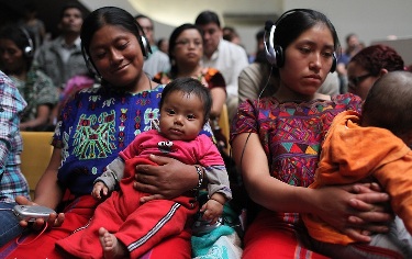 Женщины-майя на суде над Риос Монттом