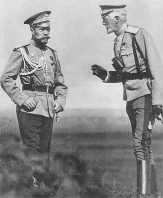 Николай II и великий князь Николай Николаевич, 1913 г.