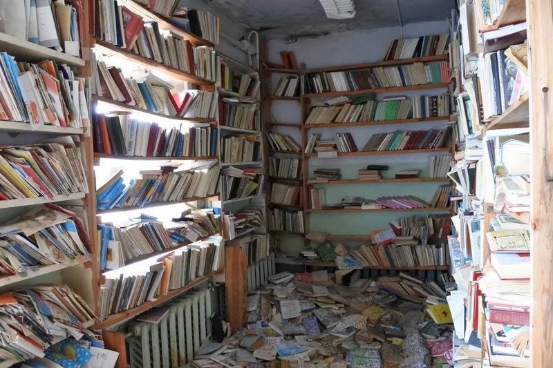 Заброшенная библиотека на Чукотке