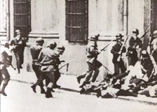 11 сентября. Мятежники штурмуют здание президентского дворца «Ла Монеда».