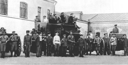 Красногвардейцы Замоскворечья. Москва. Октябрь 1917